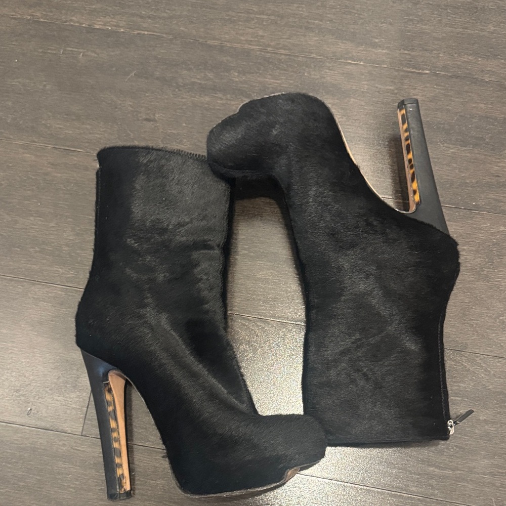 Herve Leger Black Pony Hair Boots